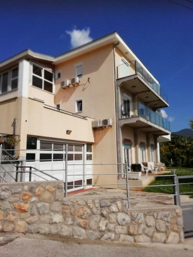 Villa Kubo Lovran Exteriör bild