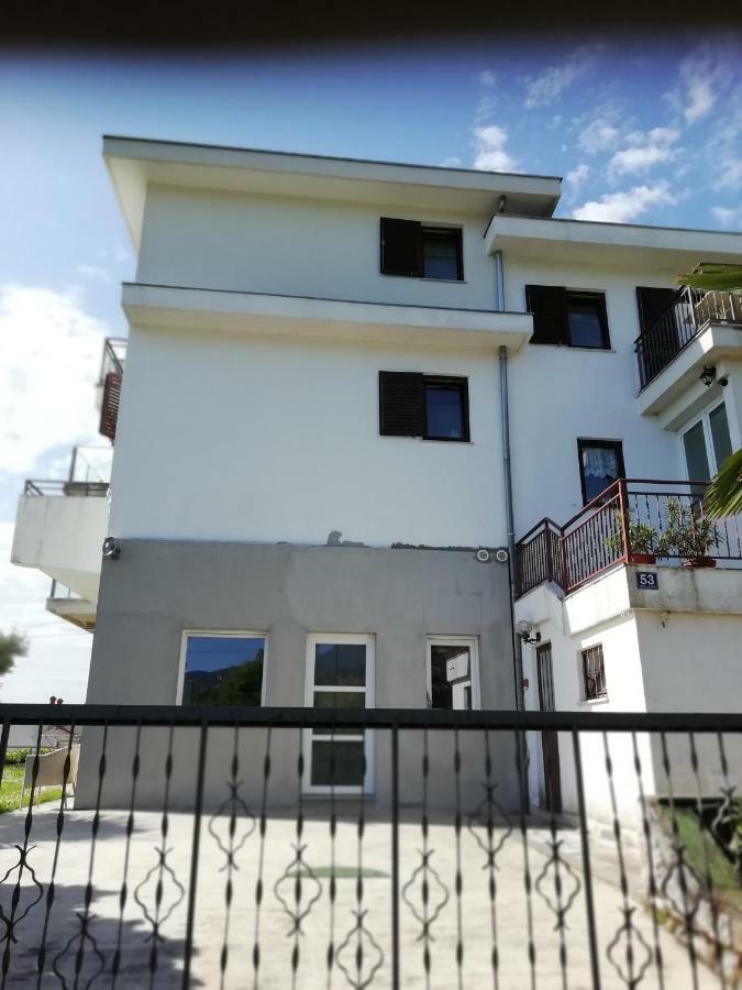 Villa Kubo Lovran Exteriör bild